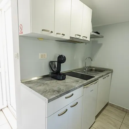 Bruno'S Poolside Retreat Apartment Trogir Exterior photo