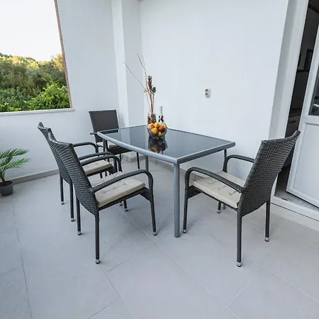 Bruno'S Poolside Retreat Apartment Trogir Exterior photo