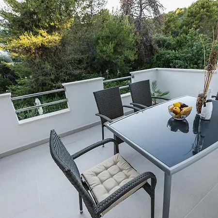 Bruno'S Poolside Retreat Apartment Trogir Exterior photo