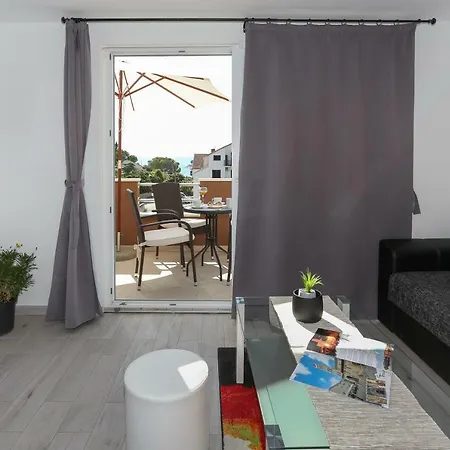 Bruno'S Poolside Retreat Apartment Trogir Exterior photo