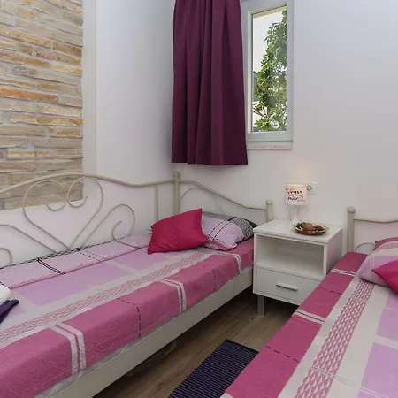 Bruno'S Poolside Retreat Apartment Trogir Exterior photo