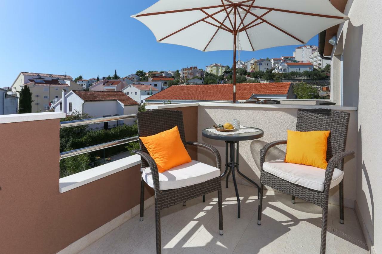 Bruno's Poolside Retreat * Trogir